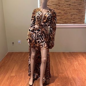 Akira Animal Print Romper With Attached Duster Size XXL